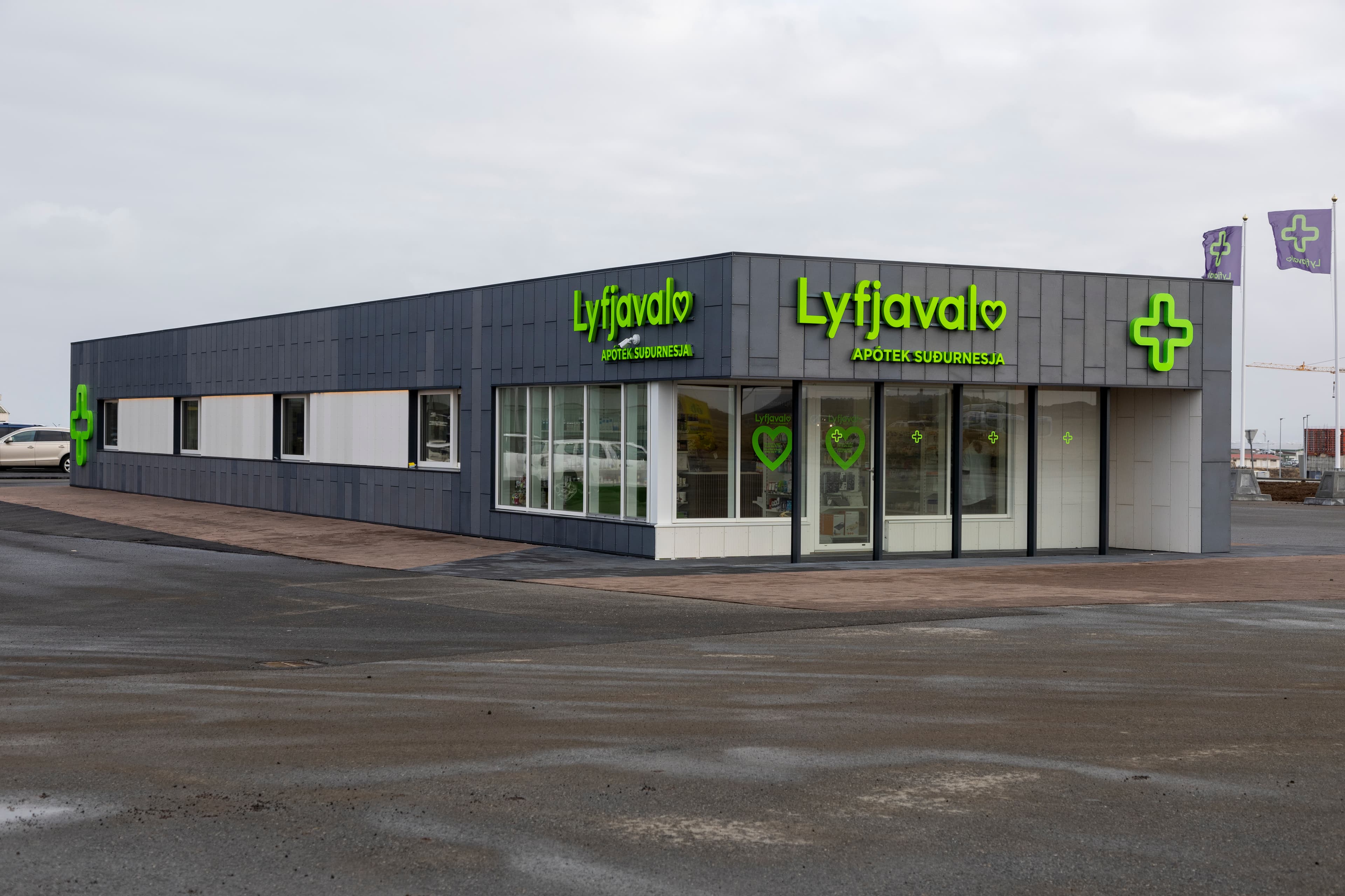 Lyfjaval