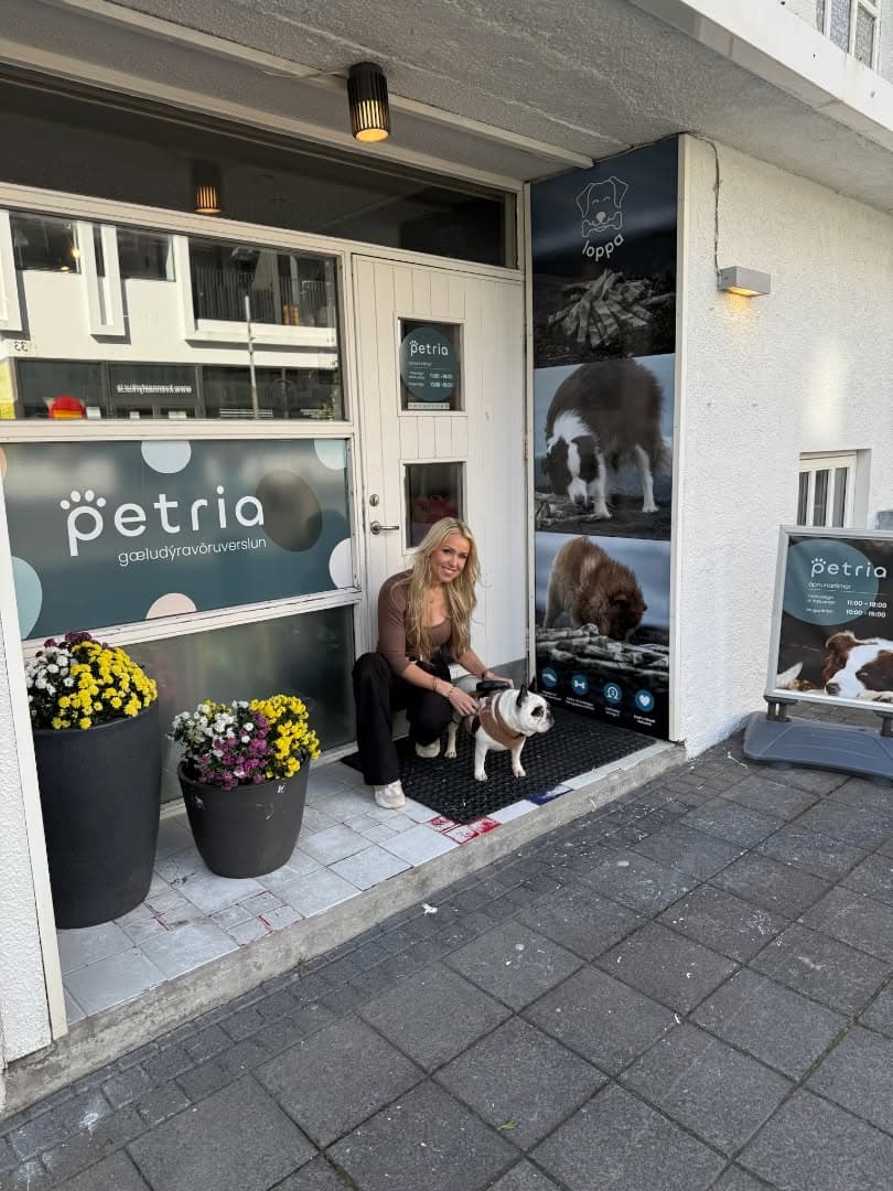 Petria Pet Store
