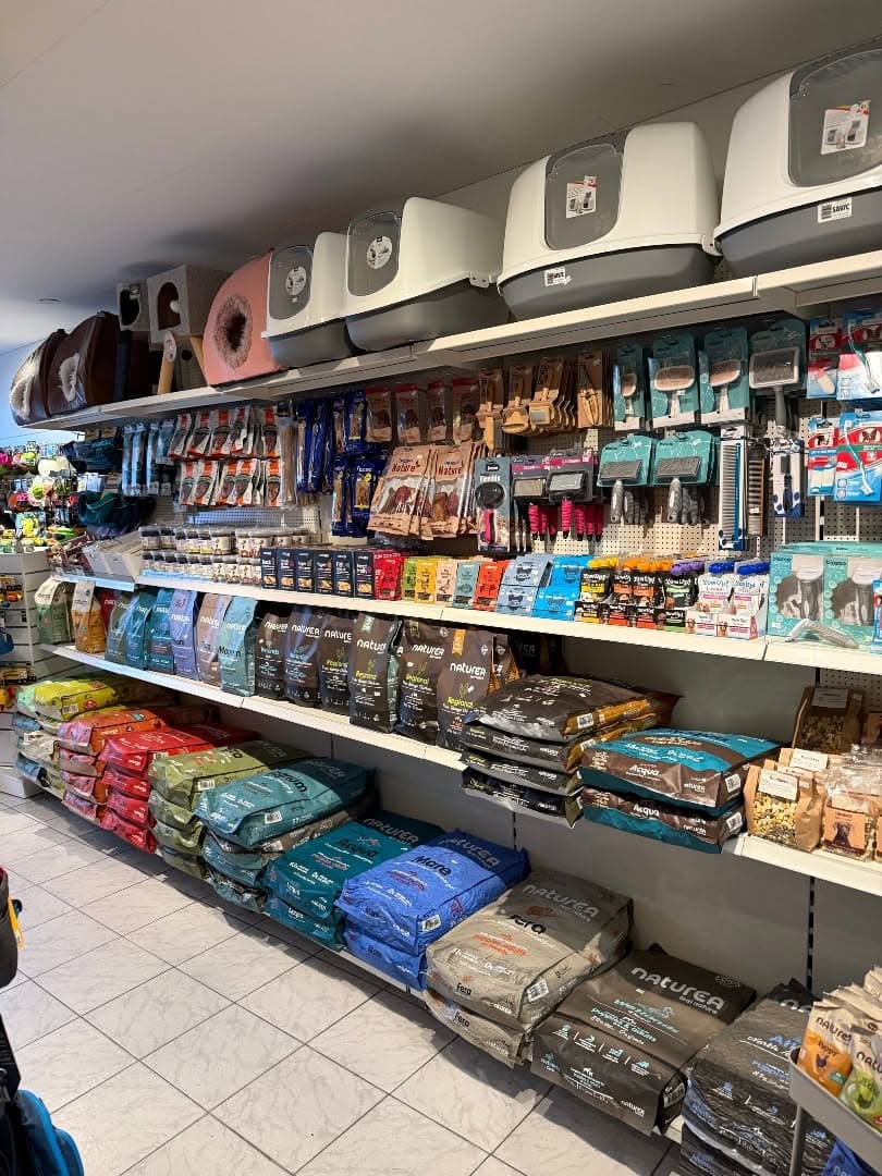 Petria Pet Store